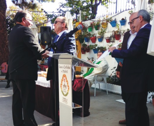 Manuel Lozano obtiene el premio de la Casa de Córdoba en Madrid